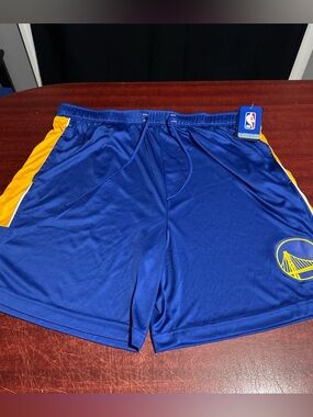 New 2XL Fanatics Golden State Warriors Shorts